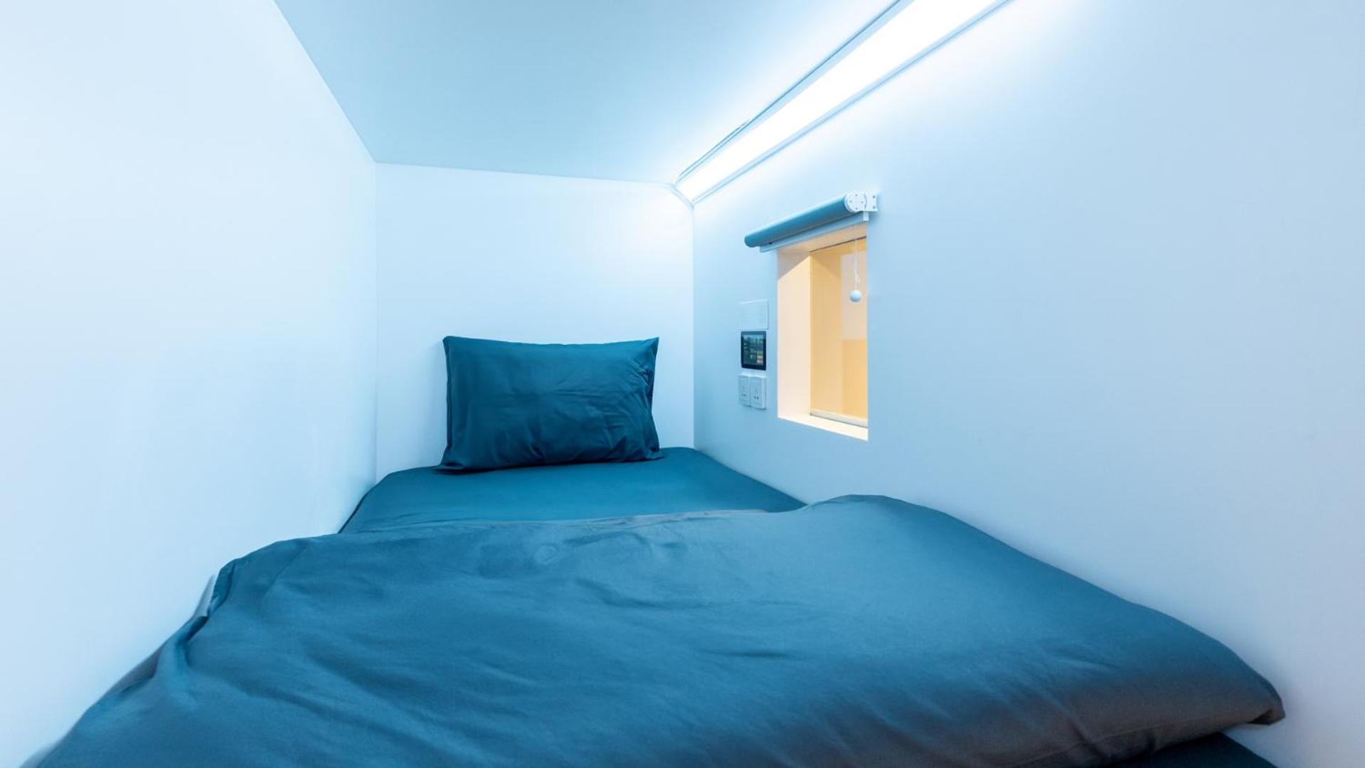 Hotel Bobobox Alun-Alun Malang Extérieur photo